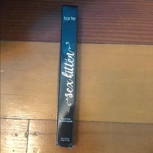 **NEW** Tarte Sex kitten Eyeliner